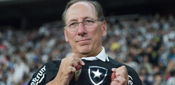Helio De La Peña responsabiliza rodízio de elenco por queda do Botafogo diante da LDU - Imagem do artigo original