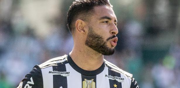 Vasco negocia zagueiro Nathan Silva por US$ 5 milhões - Imagem do artigo original