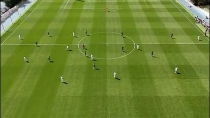Éder Militão acerta chute do campo de defesa e brilha em jogo-treino do Real Madrid - Imagem do artigo original