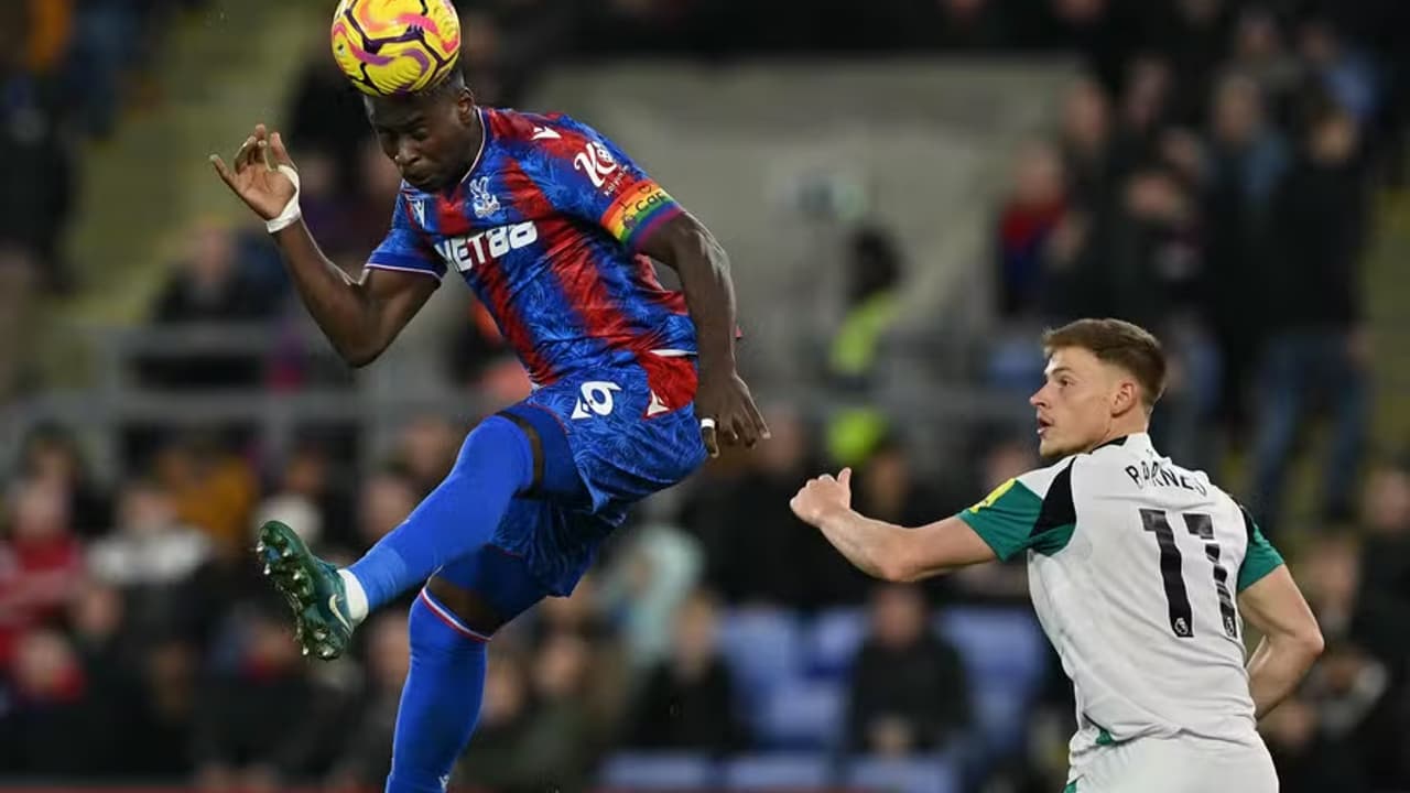 Liverpool consulta mercado por zagueiro da seleção inglesa - Imagem do artigo original