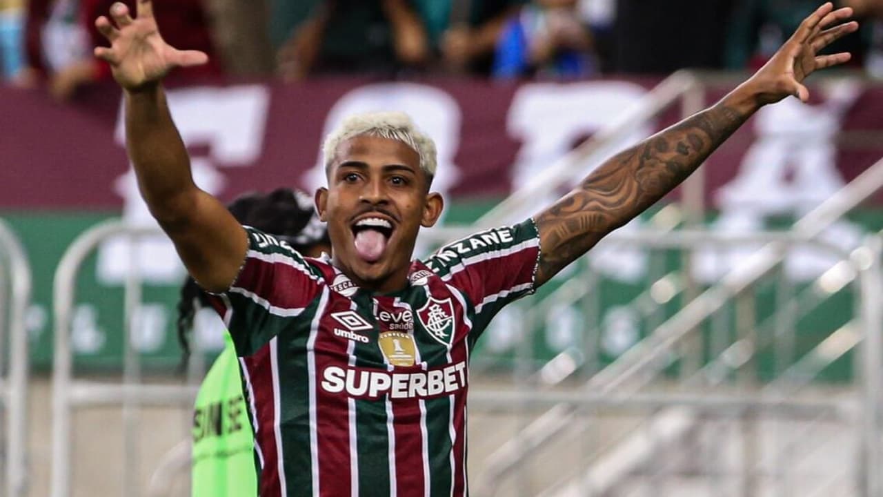 Fluminense se reúne com John Kennedy e define próximos passos do atacante - Imagem do artigo original