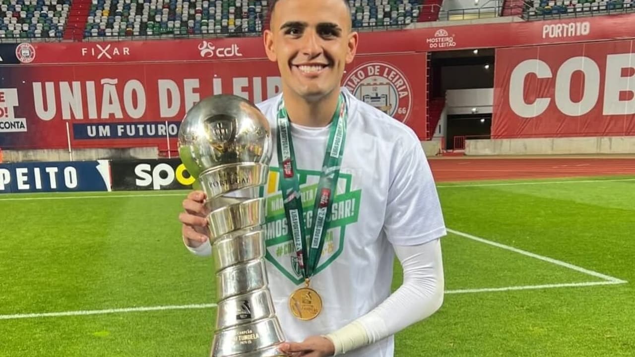 Ex-Flamengo, Bernardo Fontes amplia contrato com o Tondela até 2029 - Imagem do artigo original