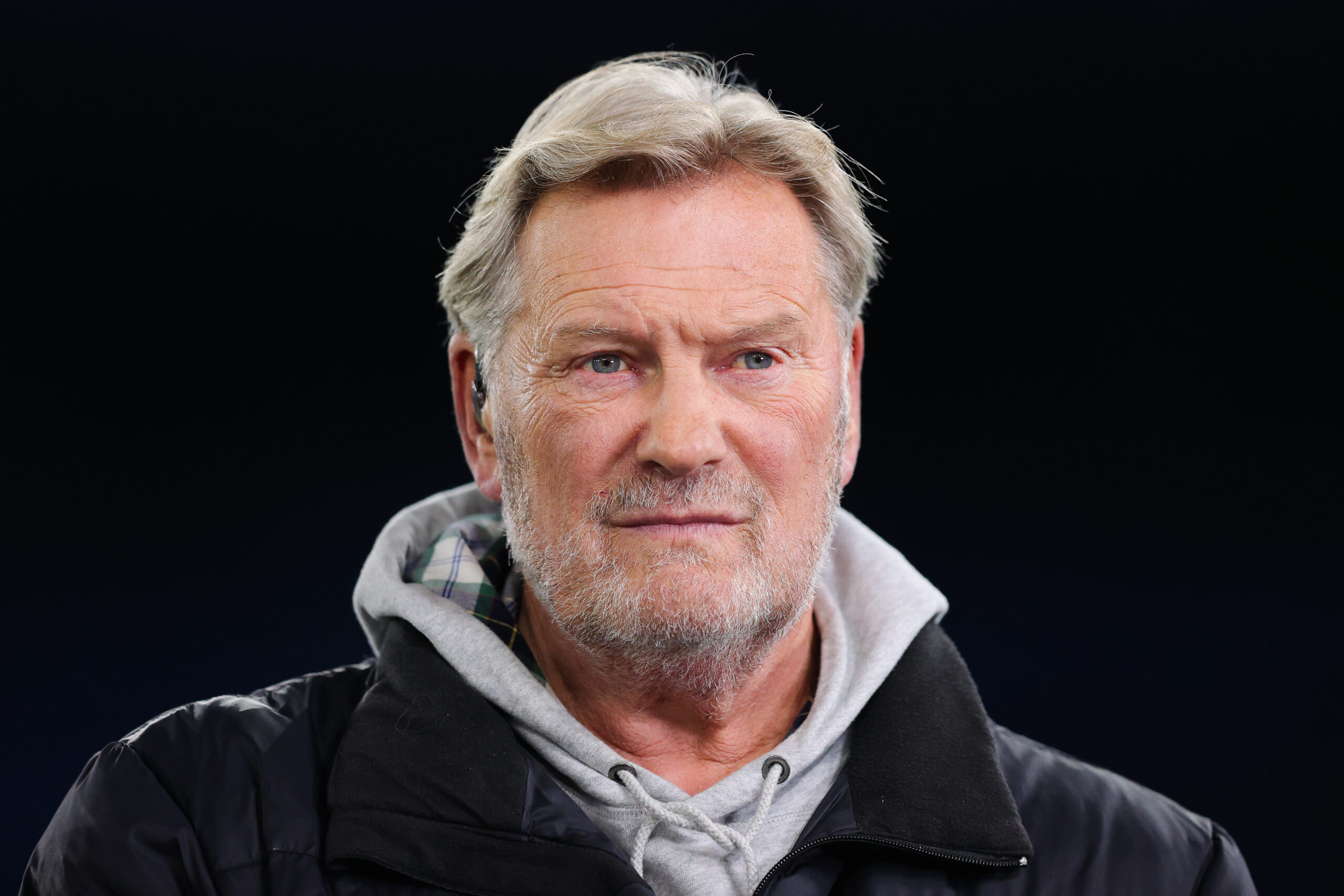 Glenn Hoddle aponta Liverpool como principal rival ao título da Champions e minimiza o PSG - Imagem do artigo original