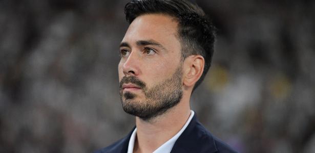 Colunistas contestam Davide Ancelotti por admitir desconhecer a LDU - Imagem do artigo original