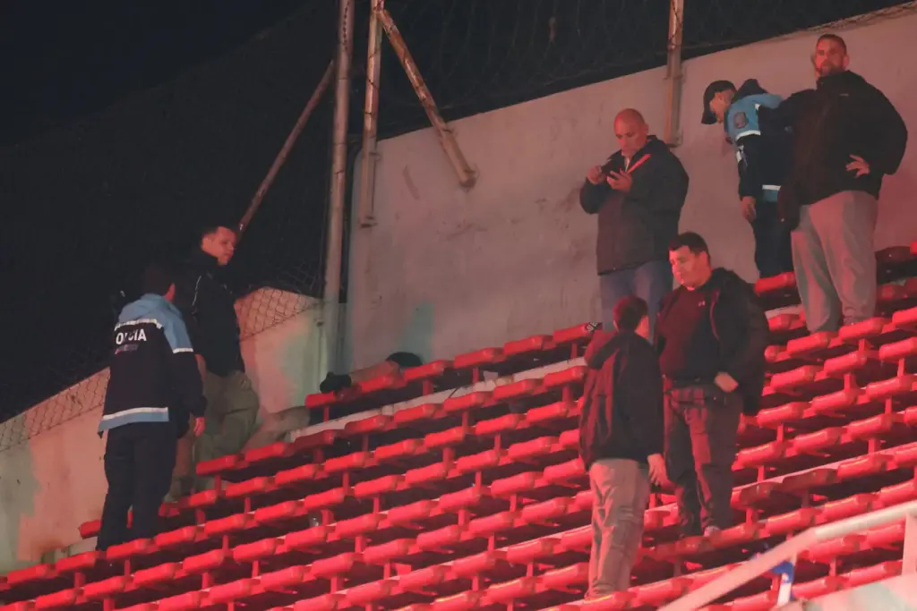 Estádio do Independiente é interditado após briga entre torcidas na Copa Sul-Americana