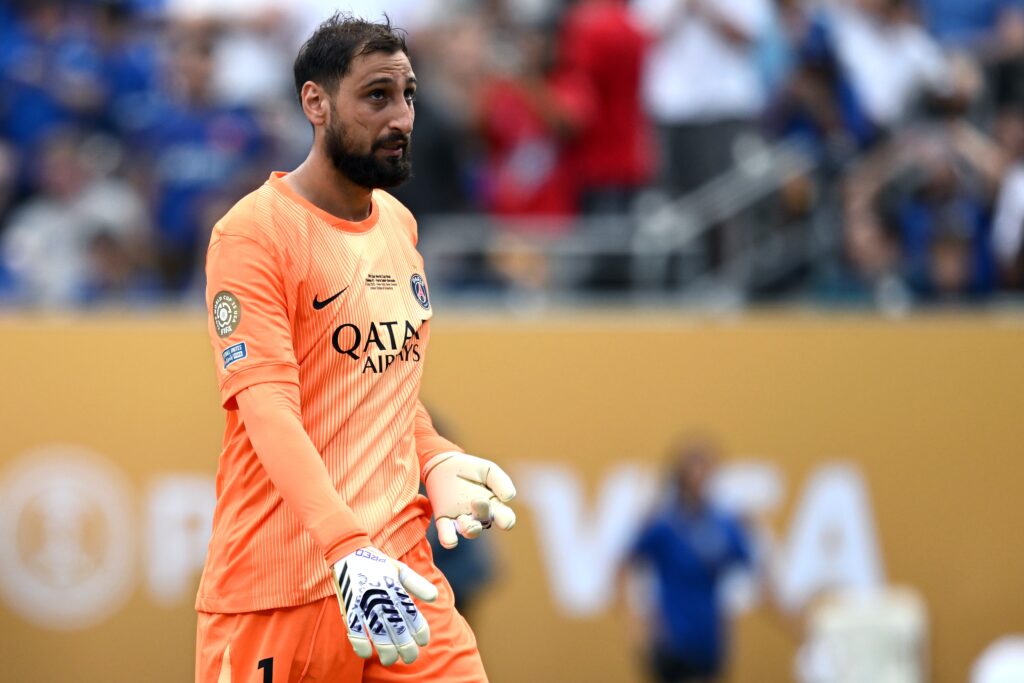 Donnarumma é cortado da Supercopa da Europa e pode deixar o PSG nesta janela