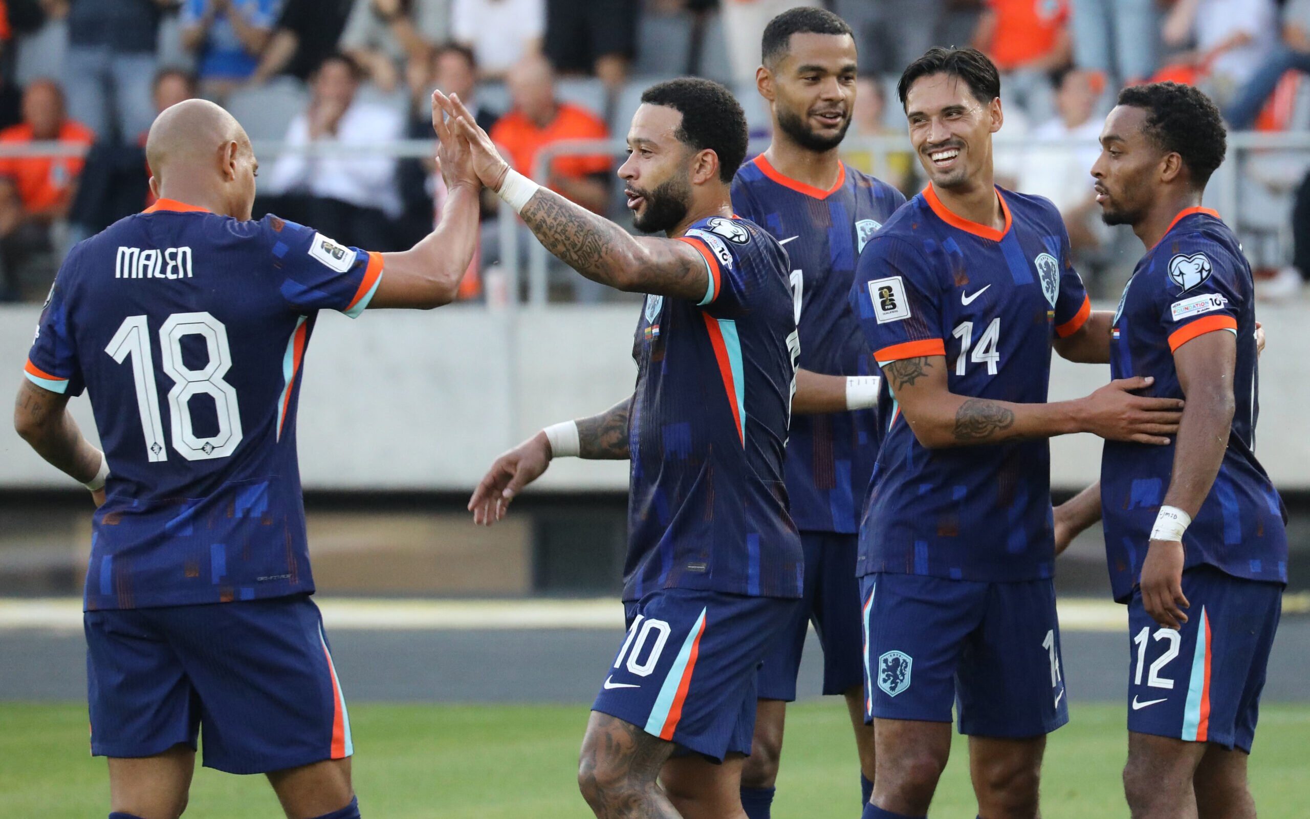 Holanda bate Lituânia e Memphis Depay alcança recorde histórico - Imagem do artigo original