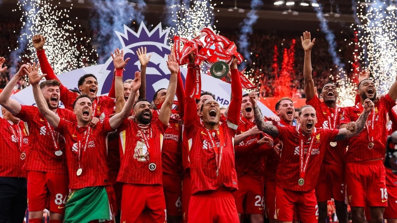 Astro do Liverpool recebe homenagem de time que o dispensou na base - Imagem do artigo original