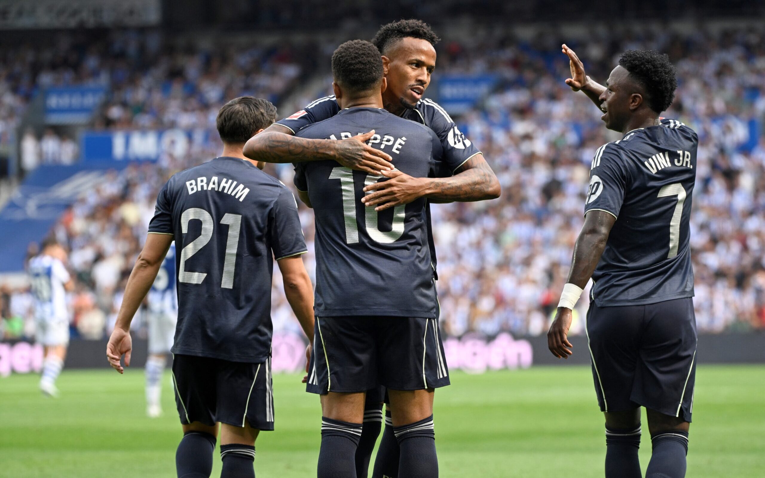 Jornal coloca destaque do Real Madrid entre candidatos à Bola de Ouro 2026 - Imagem do artigo original
