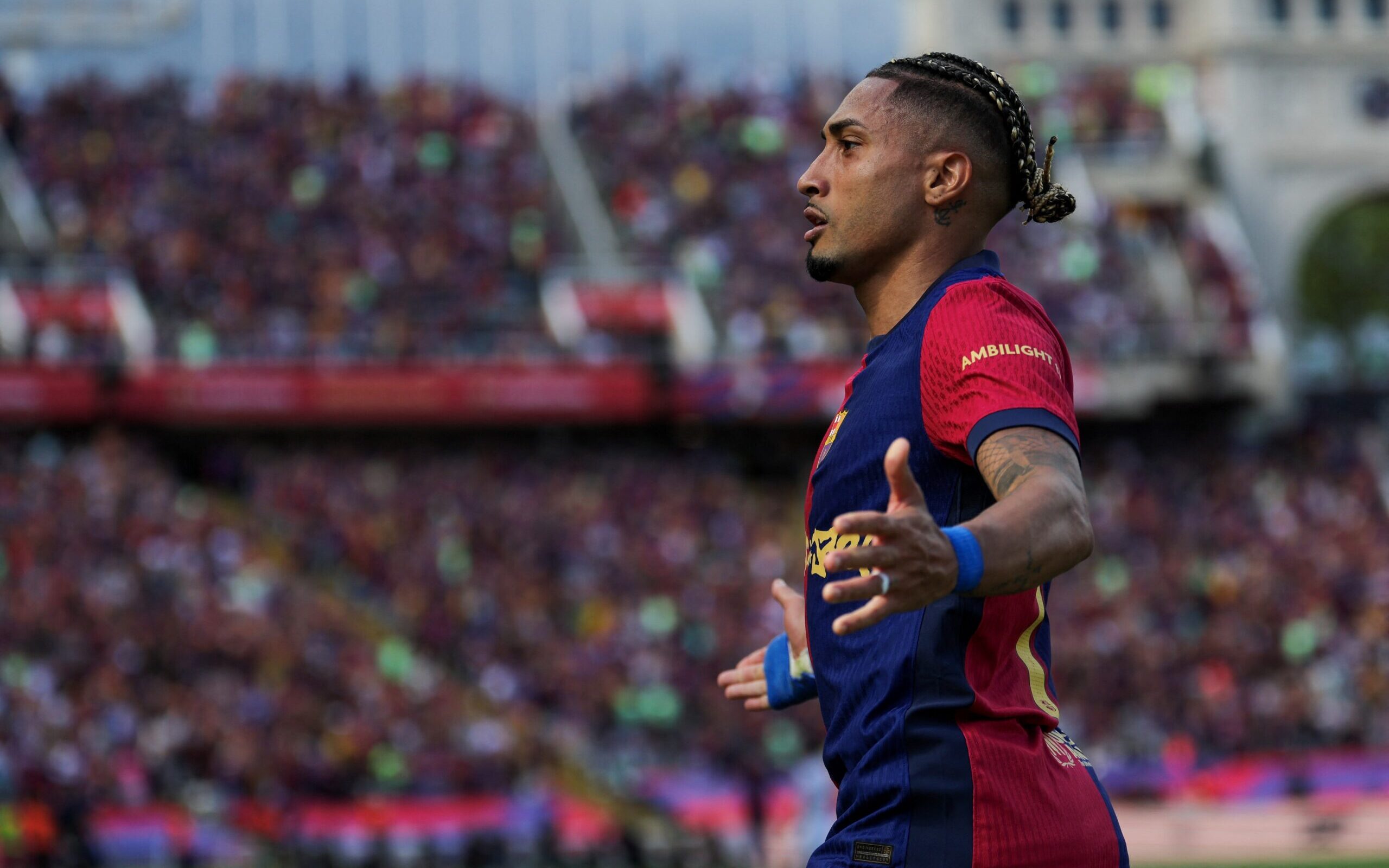 Raphinha é punido pelo técnico do Barcelona às vésperas de partida da La Liga - Imagem do artigo original