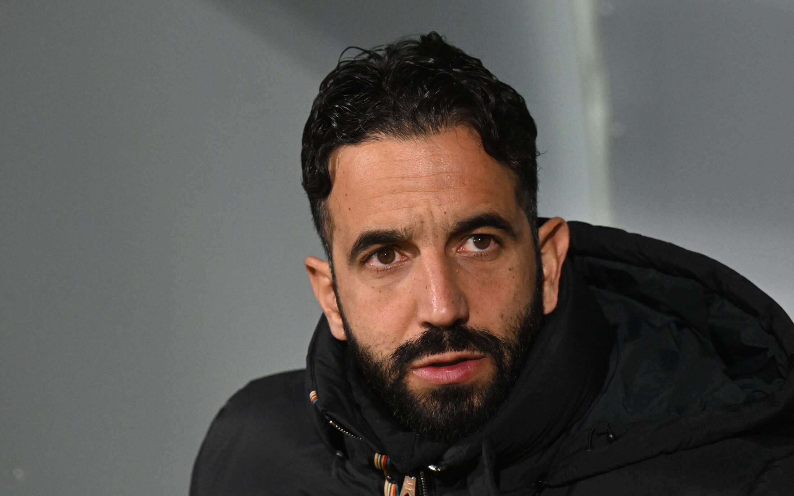 Ídolo do Manchester United critica Ruben Amorim por uso de jovem promessa - Imagem do artigo original