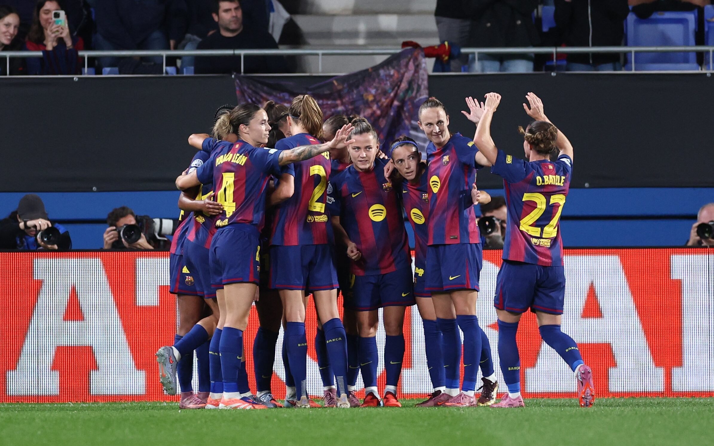 Viradas e goleada marcam a terça-feira (7) da Champions League Feminina - Imagem do artigo original