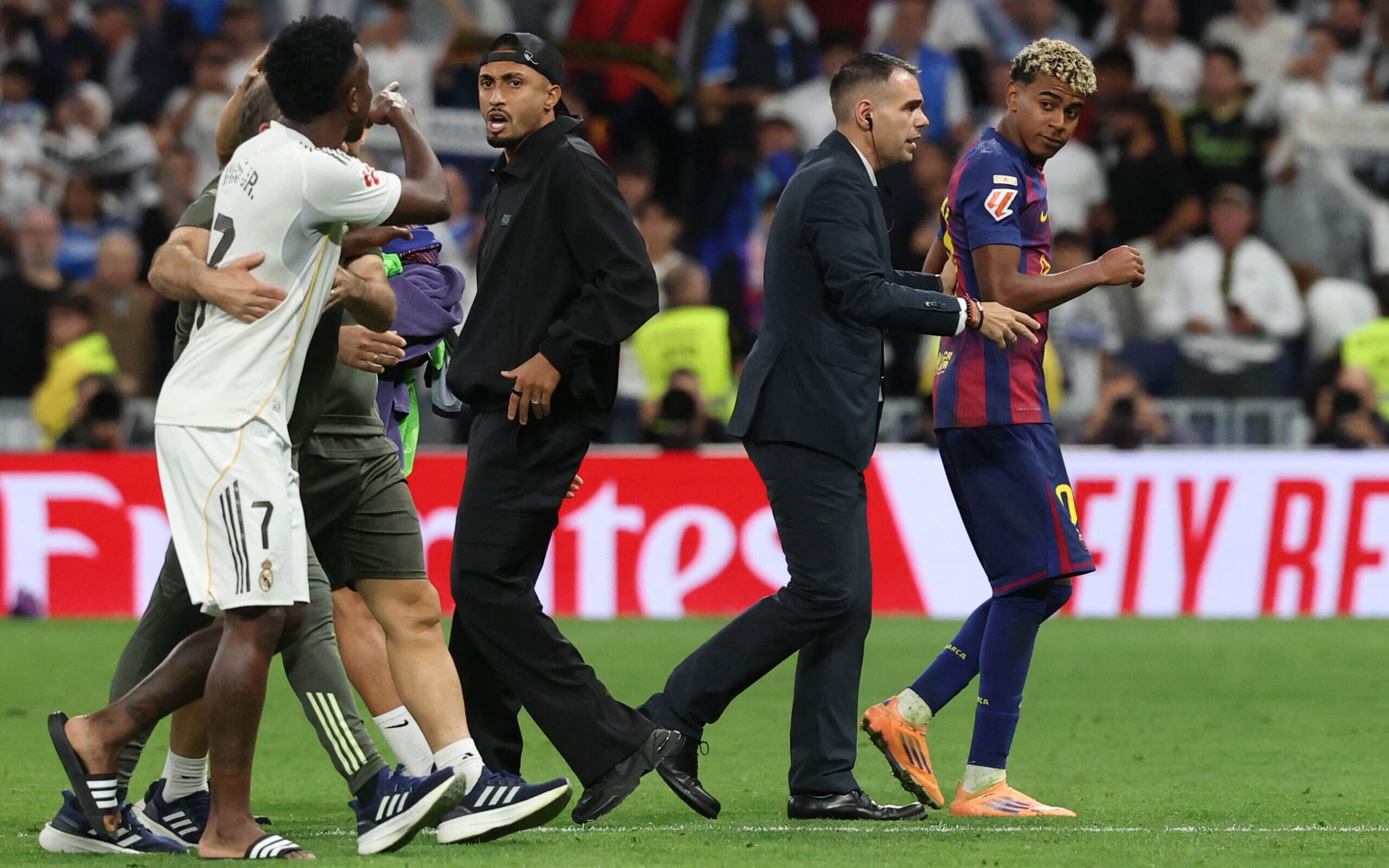 Comentário de Yamal na Kings League inflama rivalidade entre Real Madrid e Barcelona - Imagem do artigo original