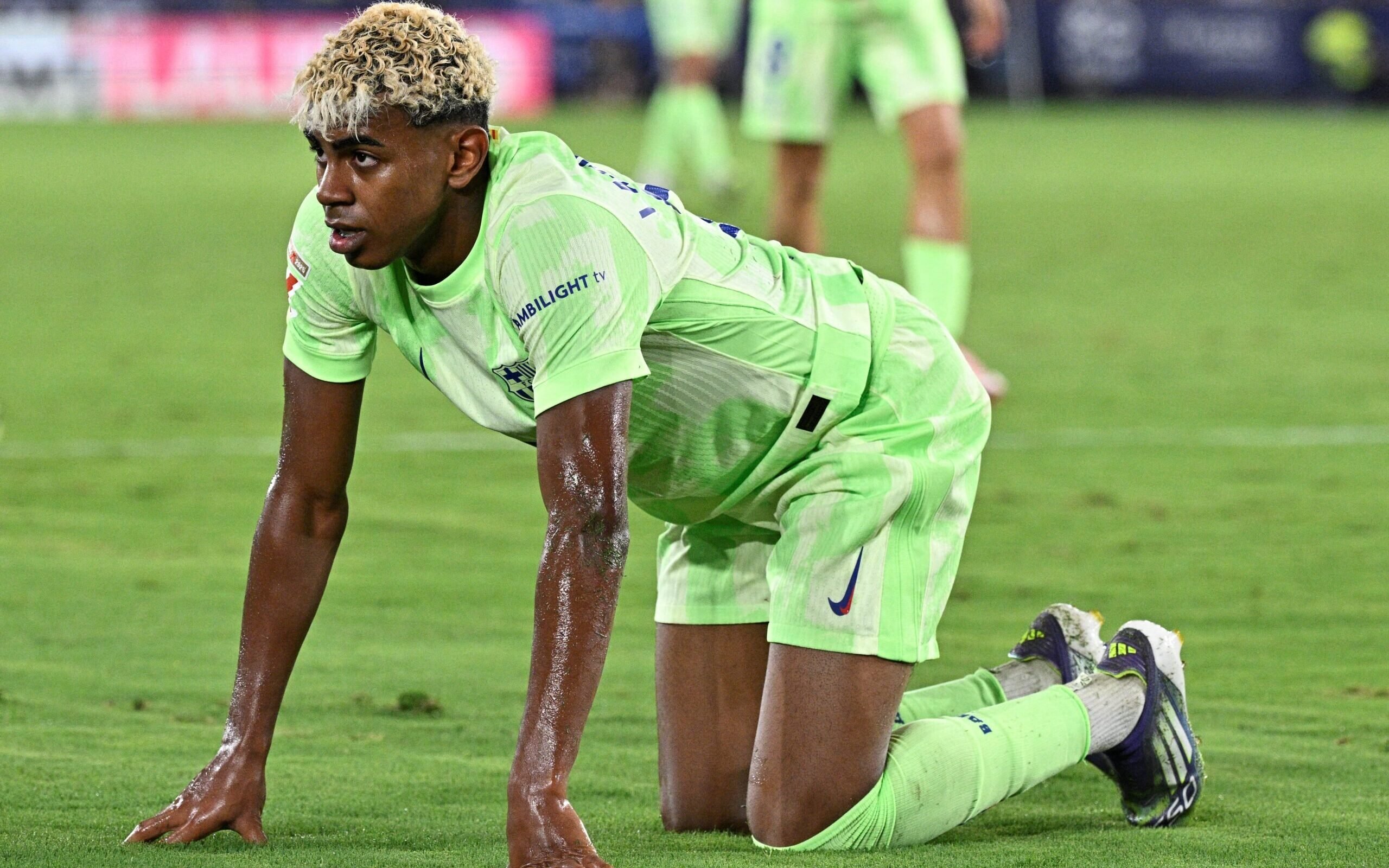 Barcelona vê Yamal perder rendimento após sequência de lesões - Imagem do artigo original