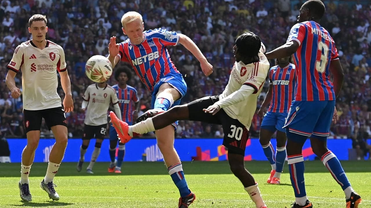 Pela Copa da Liga, Liverpool encara ‘carrasco’ da temporada - Imagem do artigo original