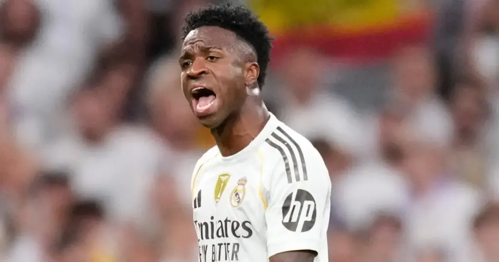 Vinícius Júnior cogita deixar o Real Madrid após atrito com Xabi Alonso, apontam jornais