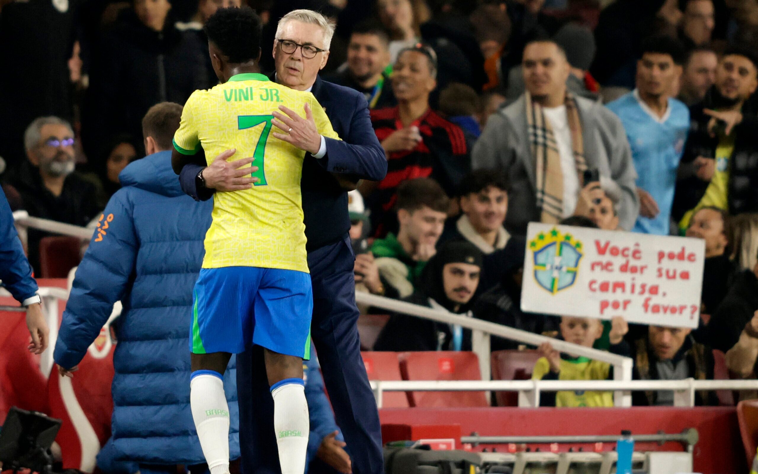 Ancelotti diz que só chamará Vinícius Júnior se atacante estiver 100% recuperado - Imagem do artigo original