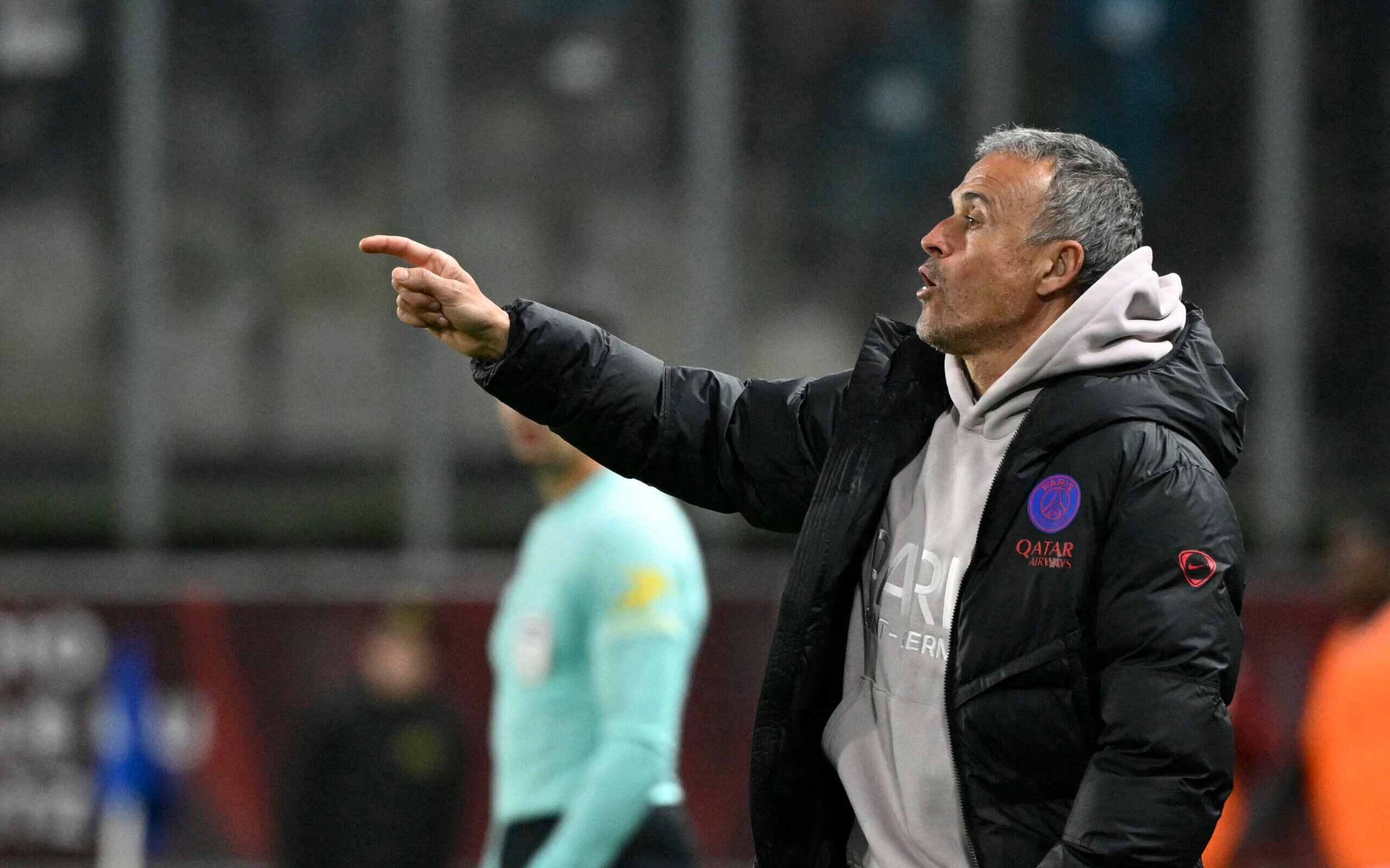 PSG divulga escalação sem o atual “melhor do mundo” para decisão contra o Flamengo - Imagem do artigo original