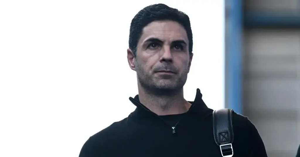 Emmanuel Petit aponta Barcelona como possível destino para Mikel Arteta deixar o Arsenal