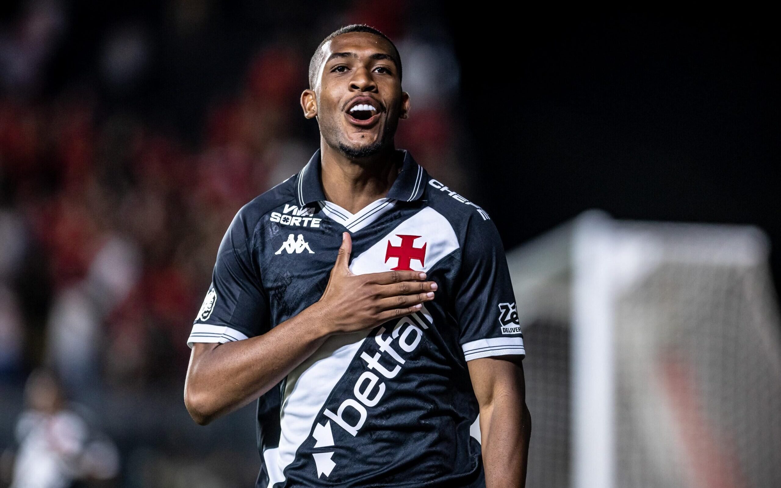 Rayan, do Vasco, acerta com clube da Premier League; valores - Imagem do artigo original