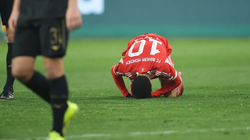 Bayern de Munique perde a invencibilidade na Bundesliga com gol de brasileiro